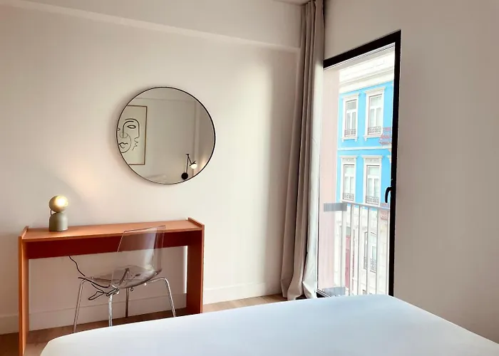 New 2br Fancy Luminous W/ Ac | By Airnest Lisboa