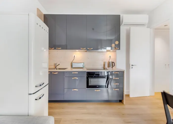 Διαμέρισμα New 2br Fancy Luminous W/ Ac | By Airnest *