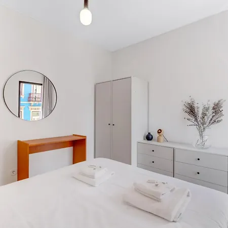 New 2br Fancy Luminous W/ Ac | By Airnest * Lissabon