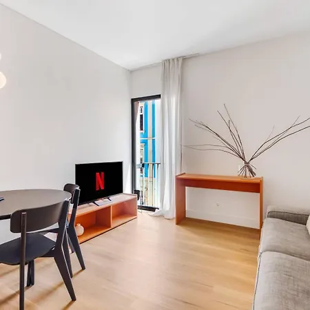 New 2br Fancy Luminous W/ Ac | By Airnest * Lizbona