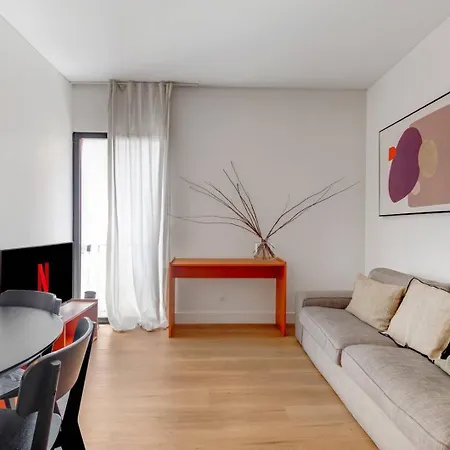 New 2br Fancy Luminous W/ Ac | By Airnest