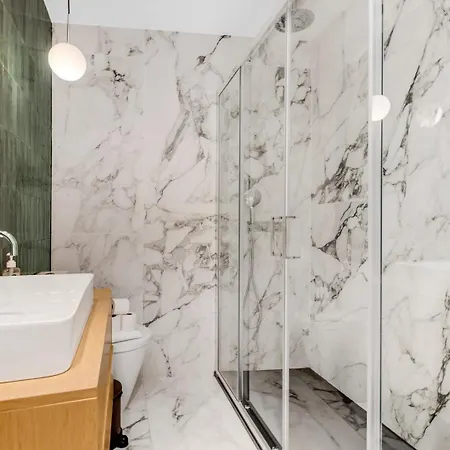 New 2br Fancy Luminous W/ Ac | By Airnest Appartement