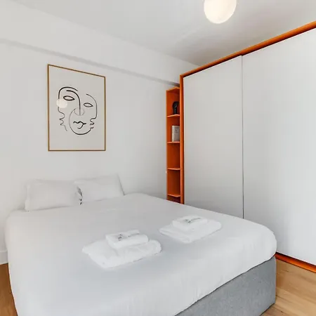 New 2br Fancy Luminous W/ Ac | By Airnest